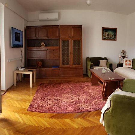 Pine Tree Apartment Dubrovnik Exterior photo
