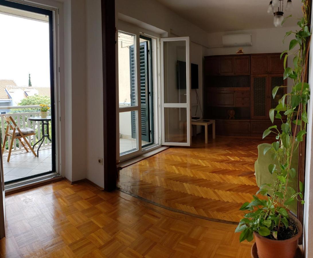Pine Tree Apartment Dubrovnik Exterior photo