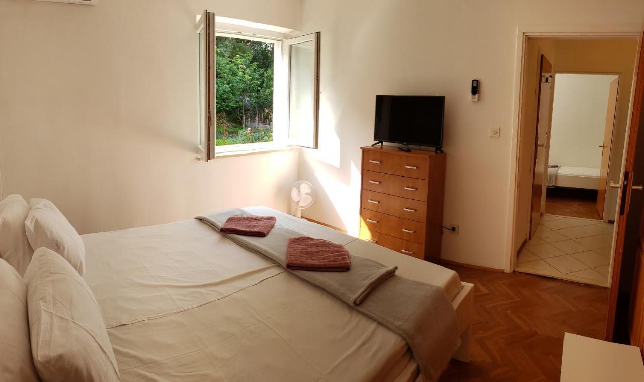 Pine Tree Apartment Dubrovnik Exterior photo