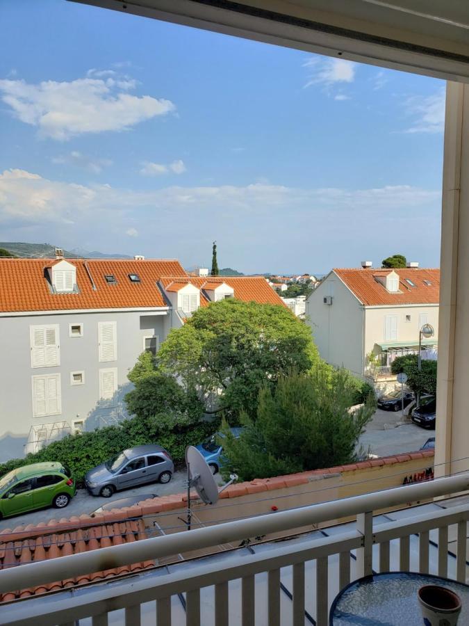 Pine Tree Apartment Dubrovnik Exterior photo